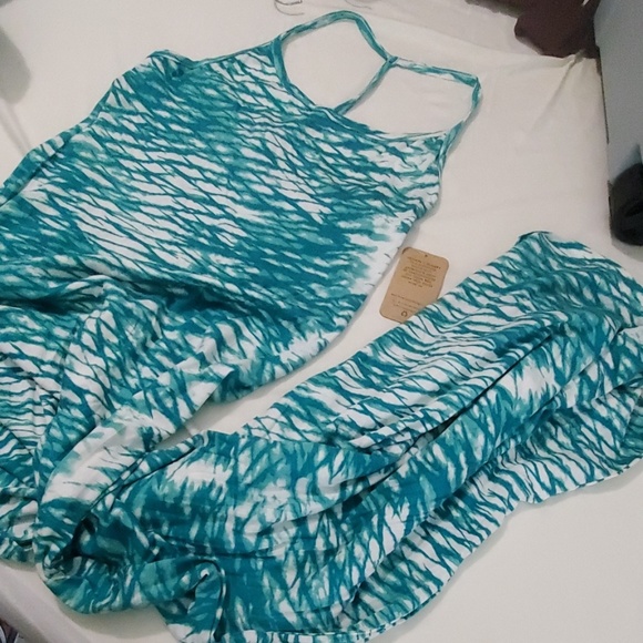 Maxi Dress - Picture 3 of 4